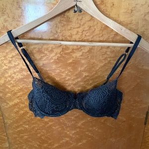Victorias Secret Very Sexy Lace Black Balconette Demi Bra 34B